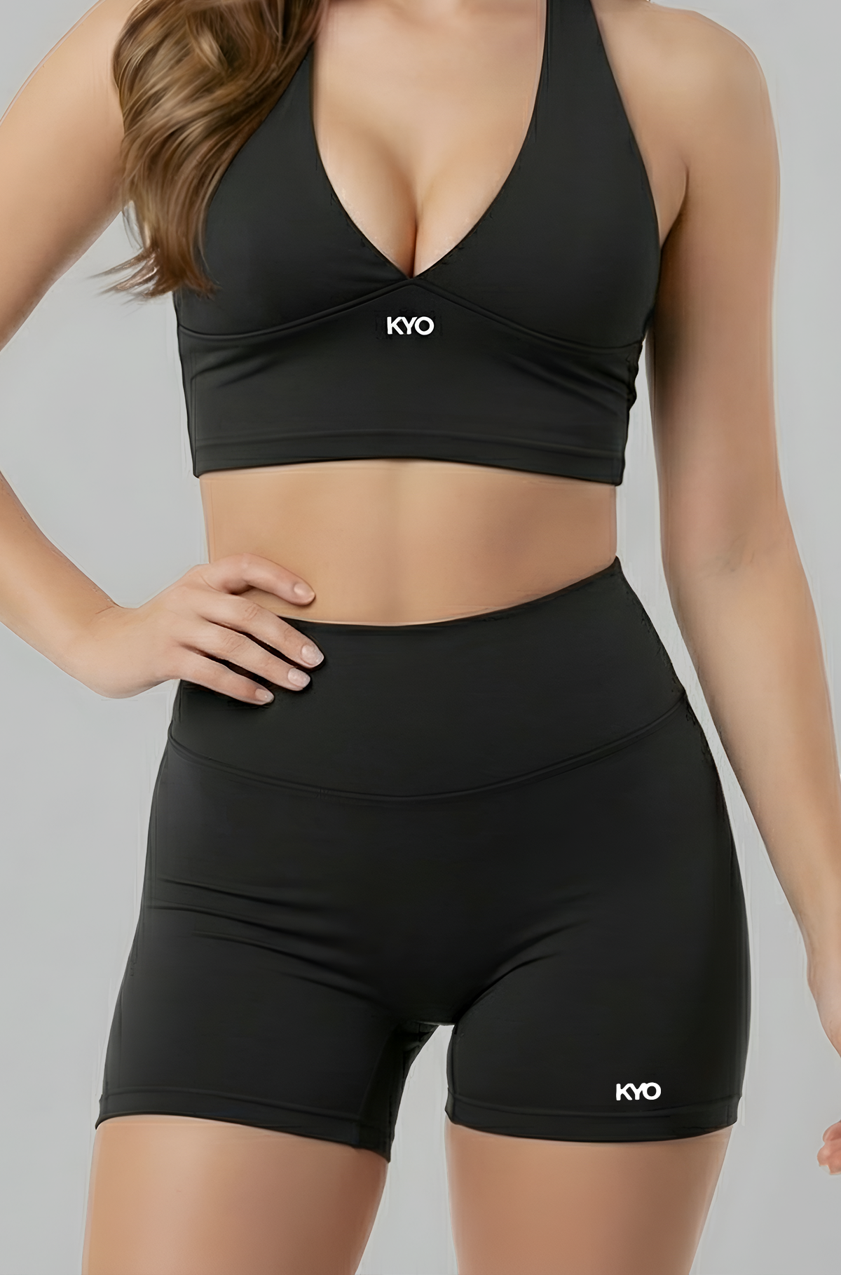 Uzume Scrunch Shorts Black