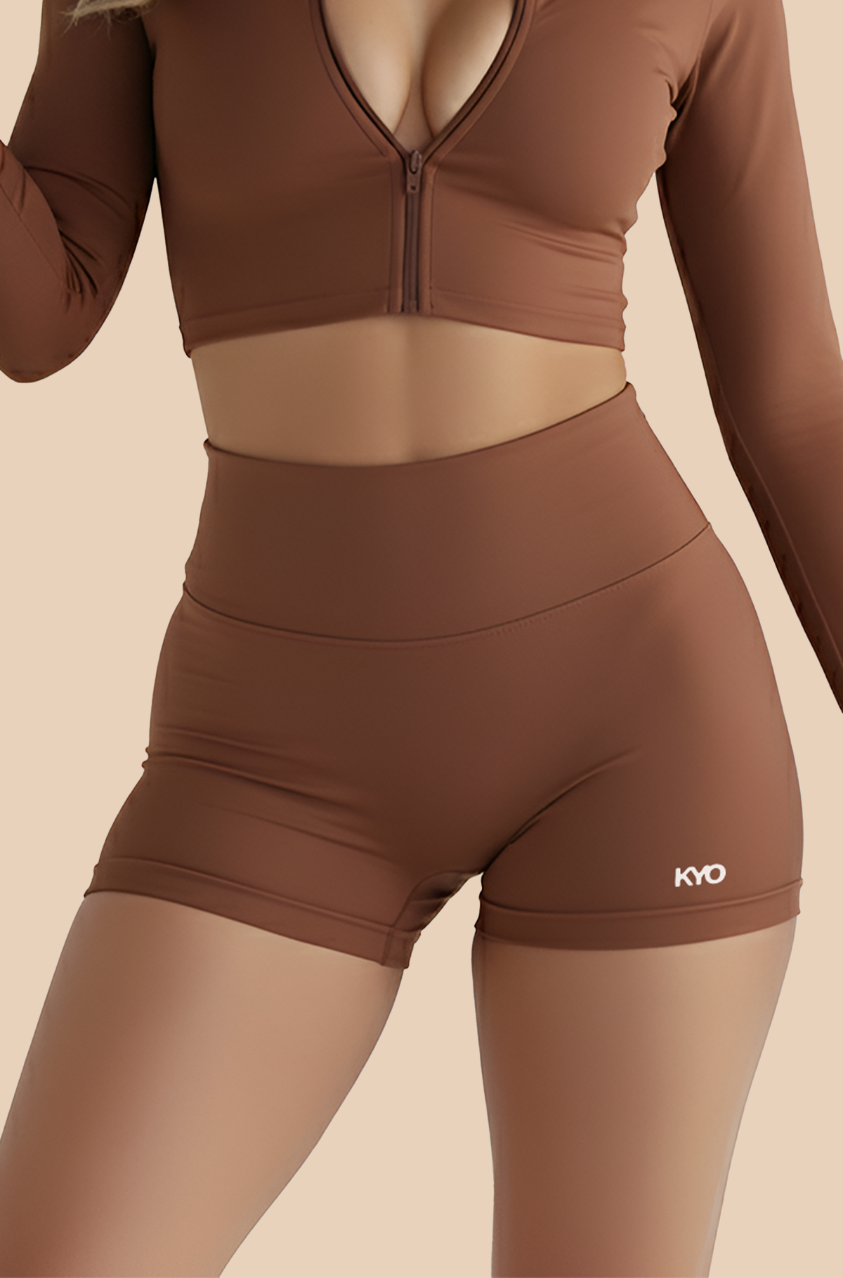 Uzume Shorts Brown
