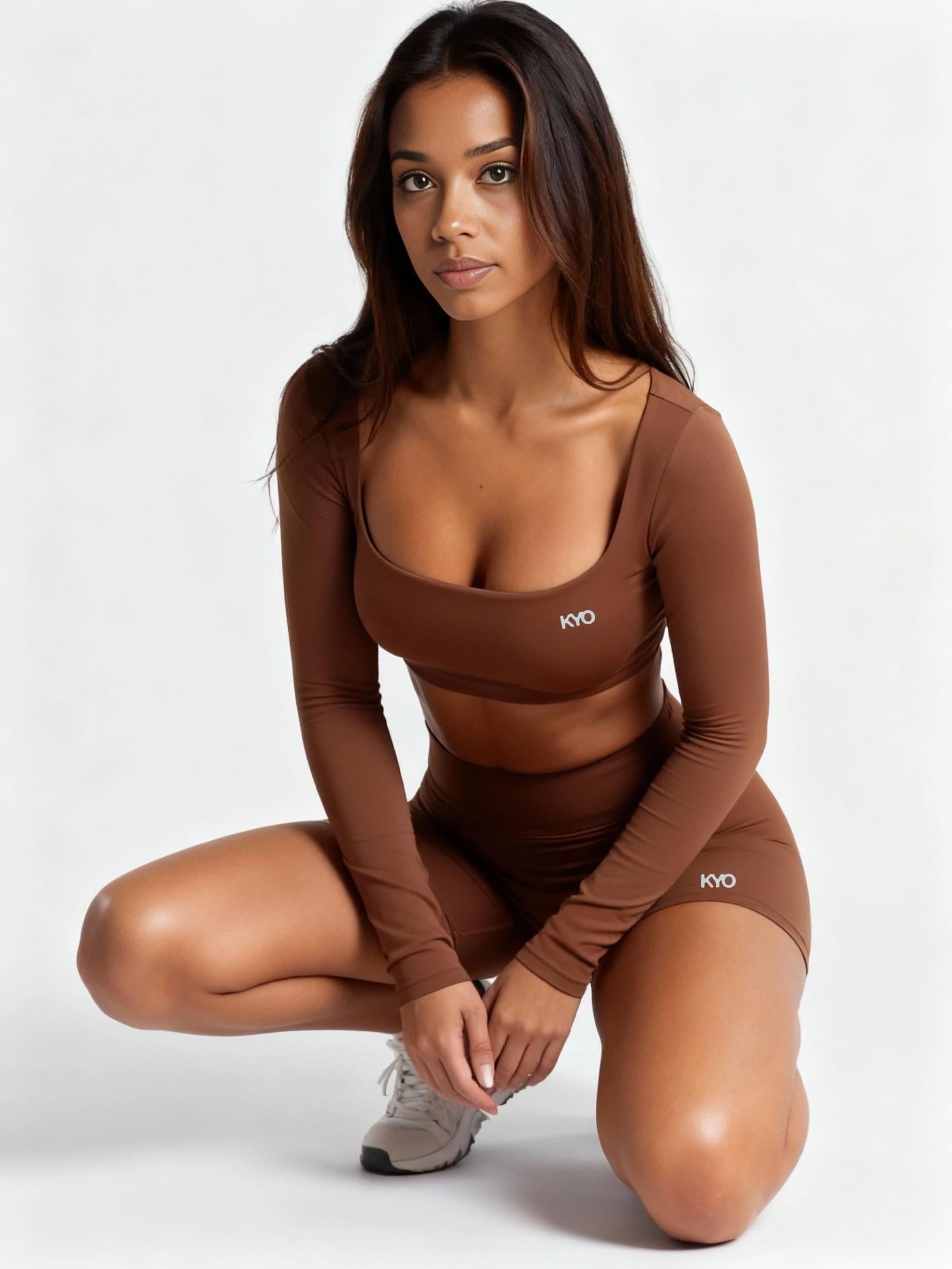 Uzume Long Sleeve Top Brown